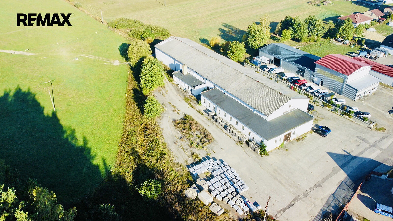 Prodej výrobních prostor 4 984 m² – fotografie 2