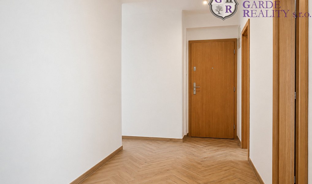 Prodej bytu 2+1 56 m², Sezimovo Ústí – náhled fotky 14