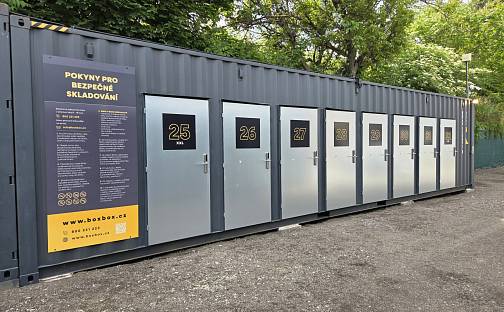 Samoobslužné skladovací boxy, ul. Hladíkova/Charbulova, Brno - Černovice, Charbulova, Brno - Černovice