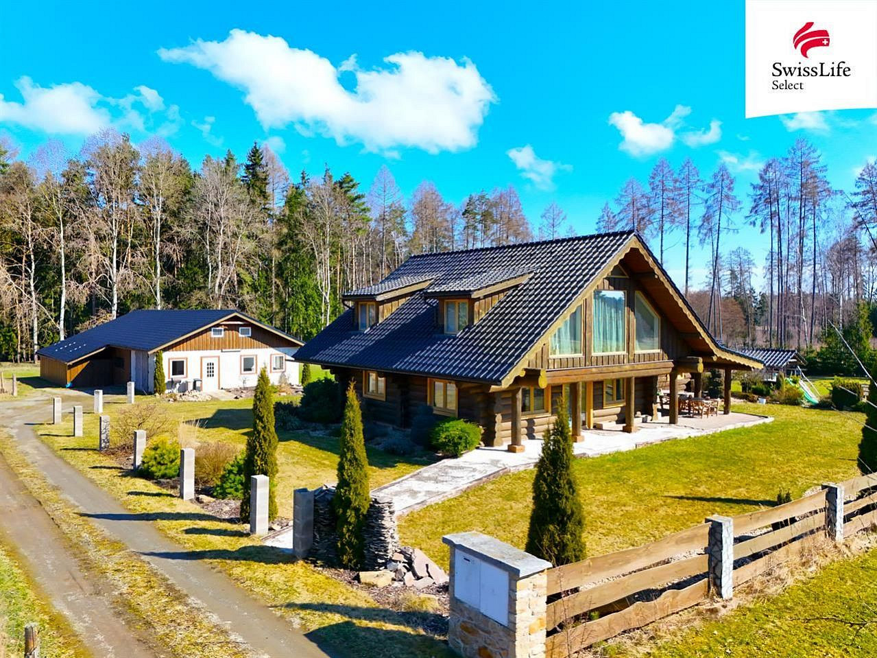 Prodej domu 205 m² s pozemkem 9 871 m²