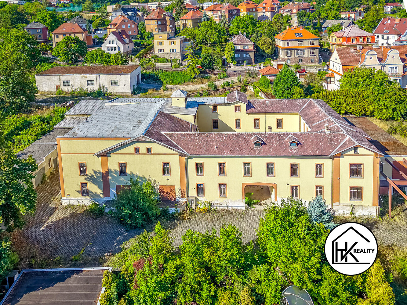 Prodej obchodních prostor 3 000 m² – fotografie 2