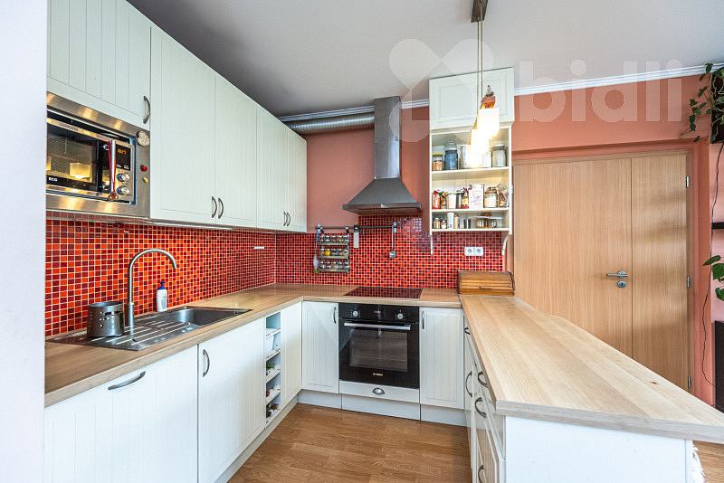 Prodej bytu 3+kk 72 m² — photo 3