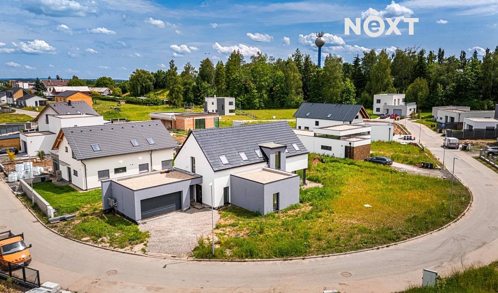 Prodej domu 260 m² s pozemkem 1 037 m², Hradec Králové – náhled fotky 11