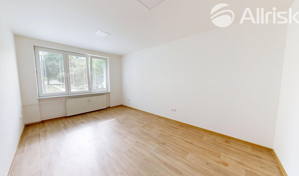 Prodej bytu 3+1 62 m², Opava – náhled fotky 10
