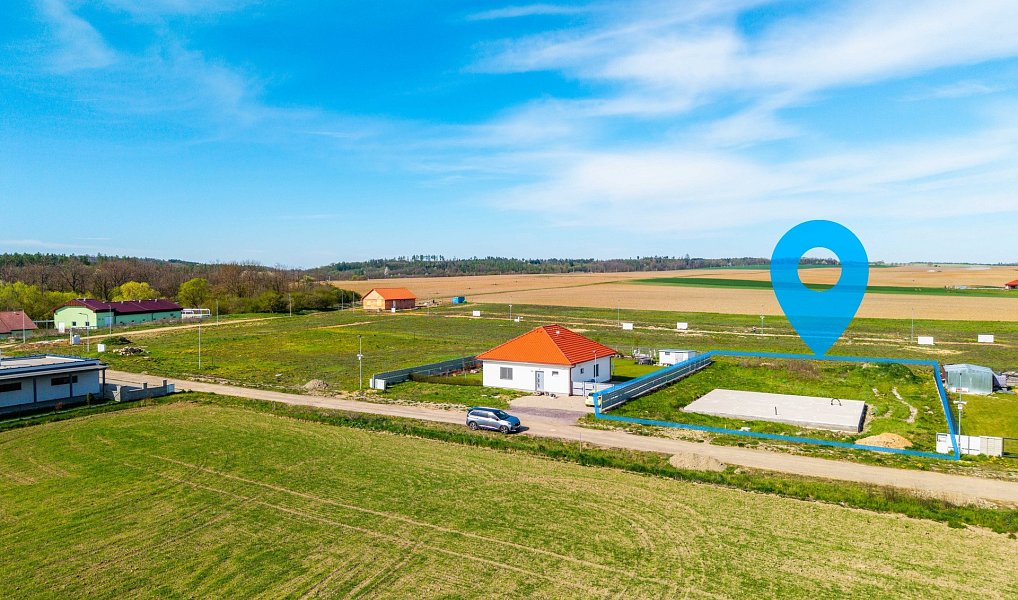 Prodej stavebního pozemku 1 133 m², Štítary – náhled fotky 9