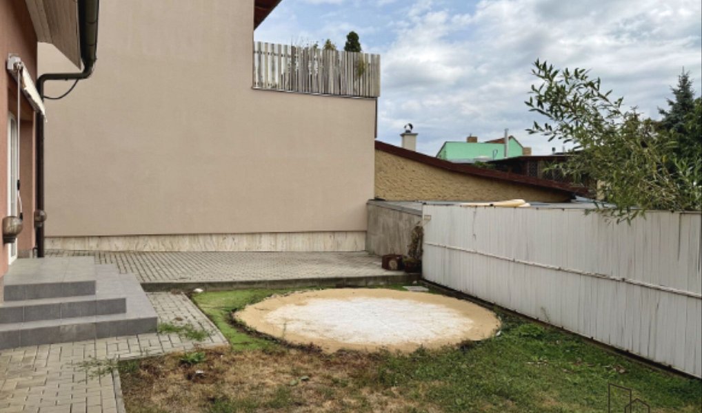 Prodej domu 162 m² s pozemkem 261 m², Praha – náhled fotky 8