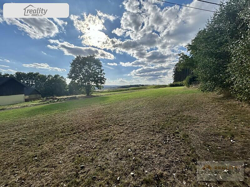 Prodej stavebního pozemku 3 146 m² – fotografie 2