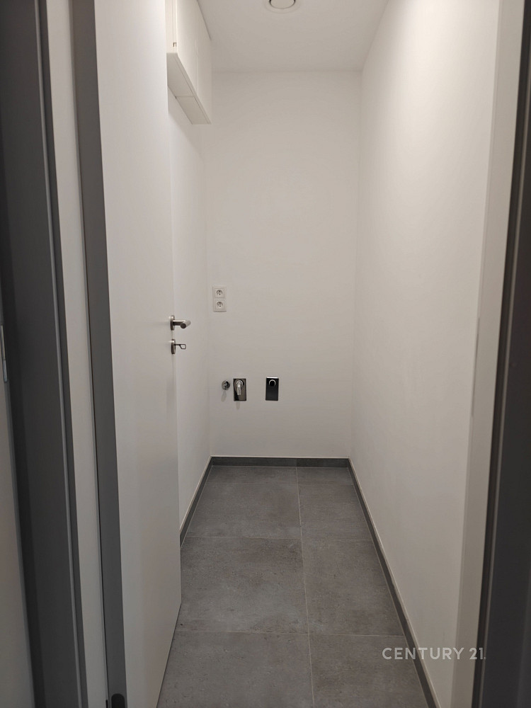 Pronájem bytu 2+kk 58 m² – fotografie 5