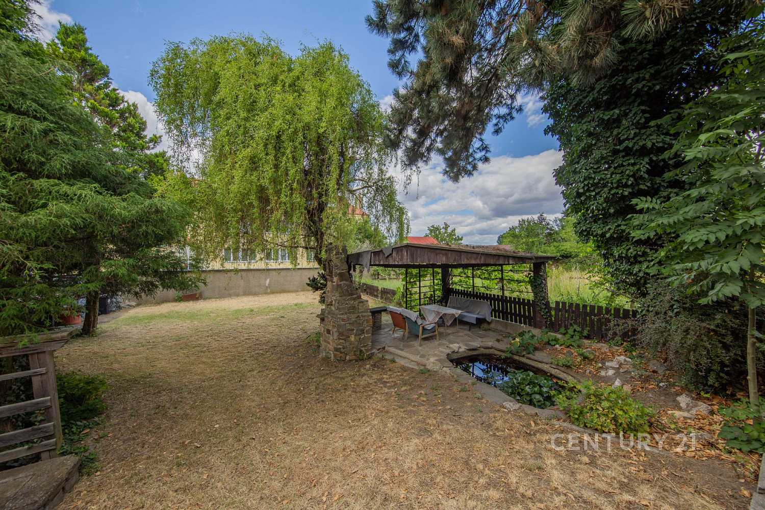Prodej domu 220 m² s pozemkem 3 302 m² – fotografie 2