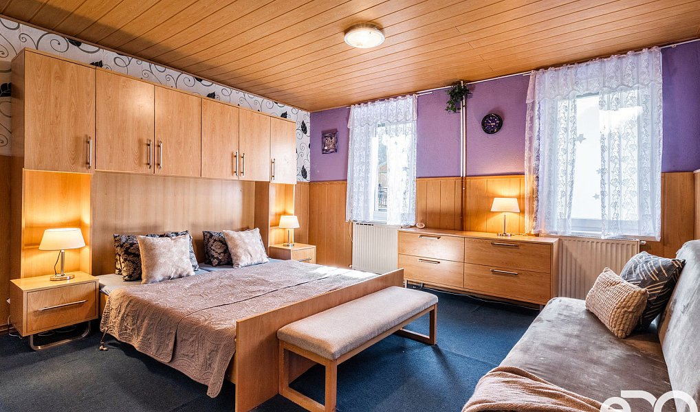 Prodej ubytovacího objektu 290 m², Loučná pod Klínovcem – náhled fotky 4