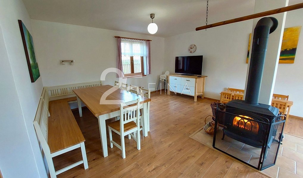 Pronájem domu 200 m² s pozemkem 1 093 m², Osek – náhled fotky 13