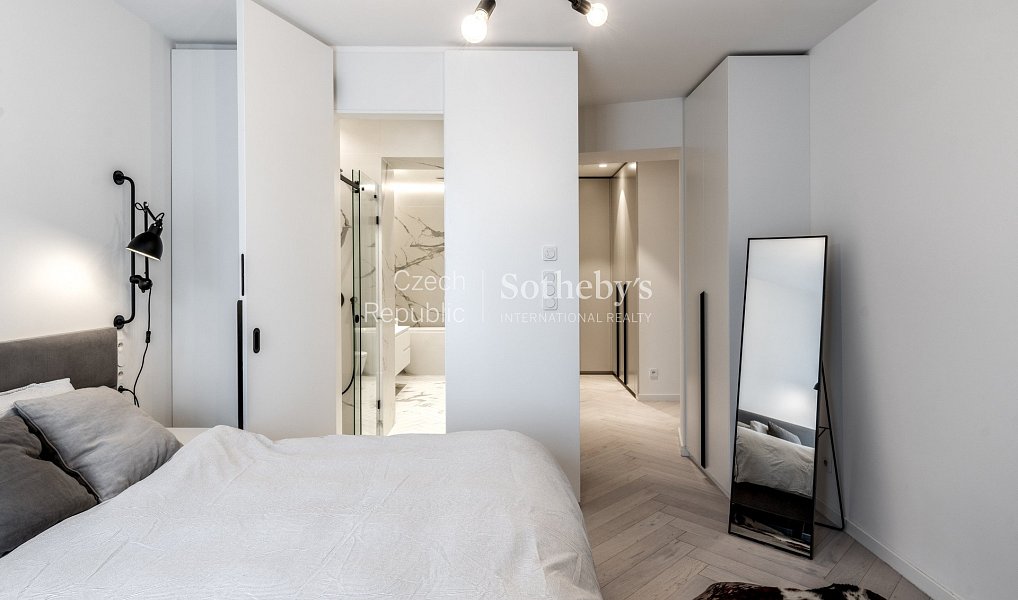 Prodej bytu 4+kk 144 m², Praha – náhled fotky 10