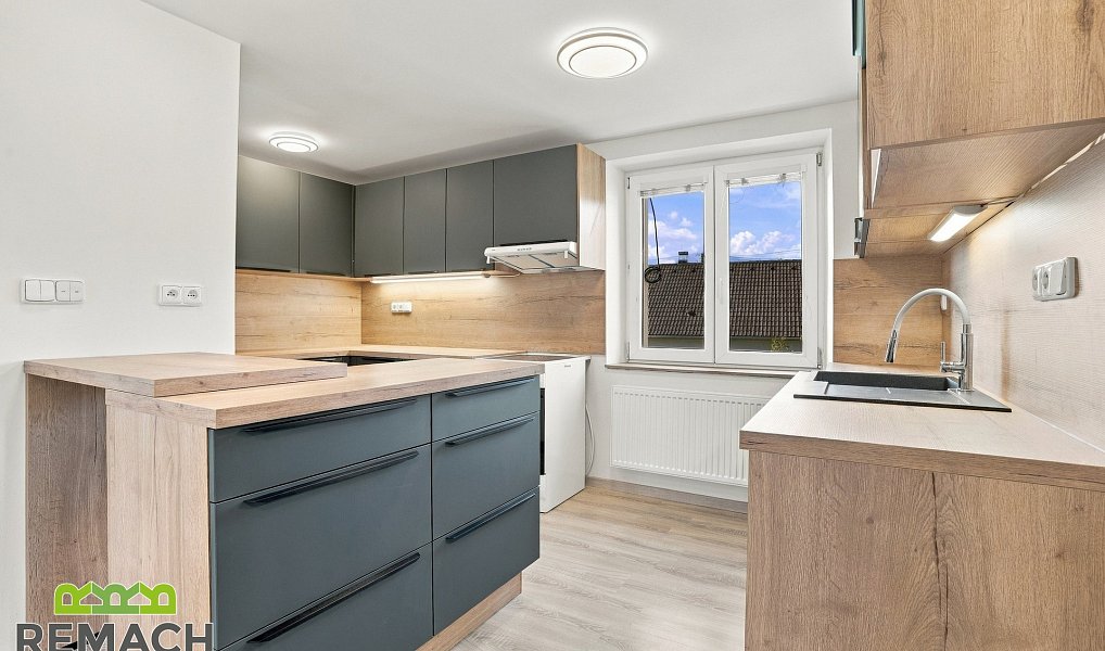 Pronájem bytu 3+1, 102 m², Zlín, Hvozdná