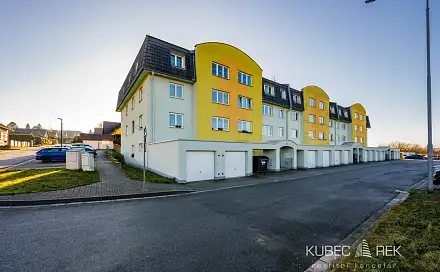 Prodej bytu 2+1 63 m², Nad Obchvatem, Tábor - Měšice
