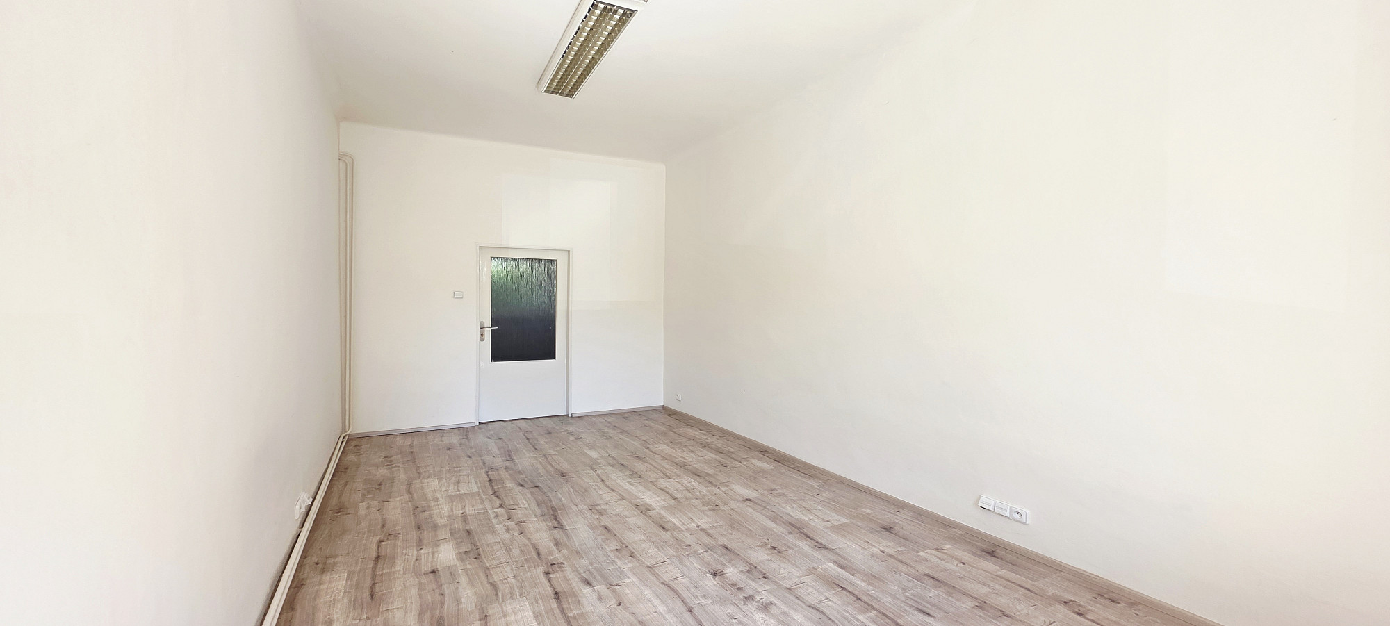 Pronájem bytu 2+1 62 m² - Widok 3