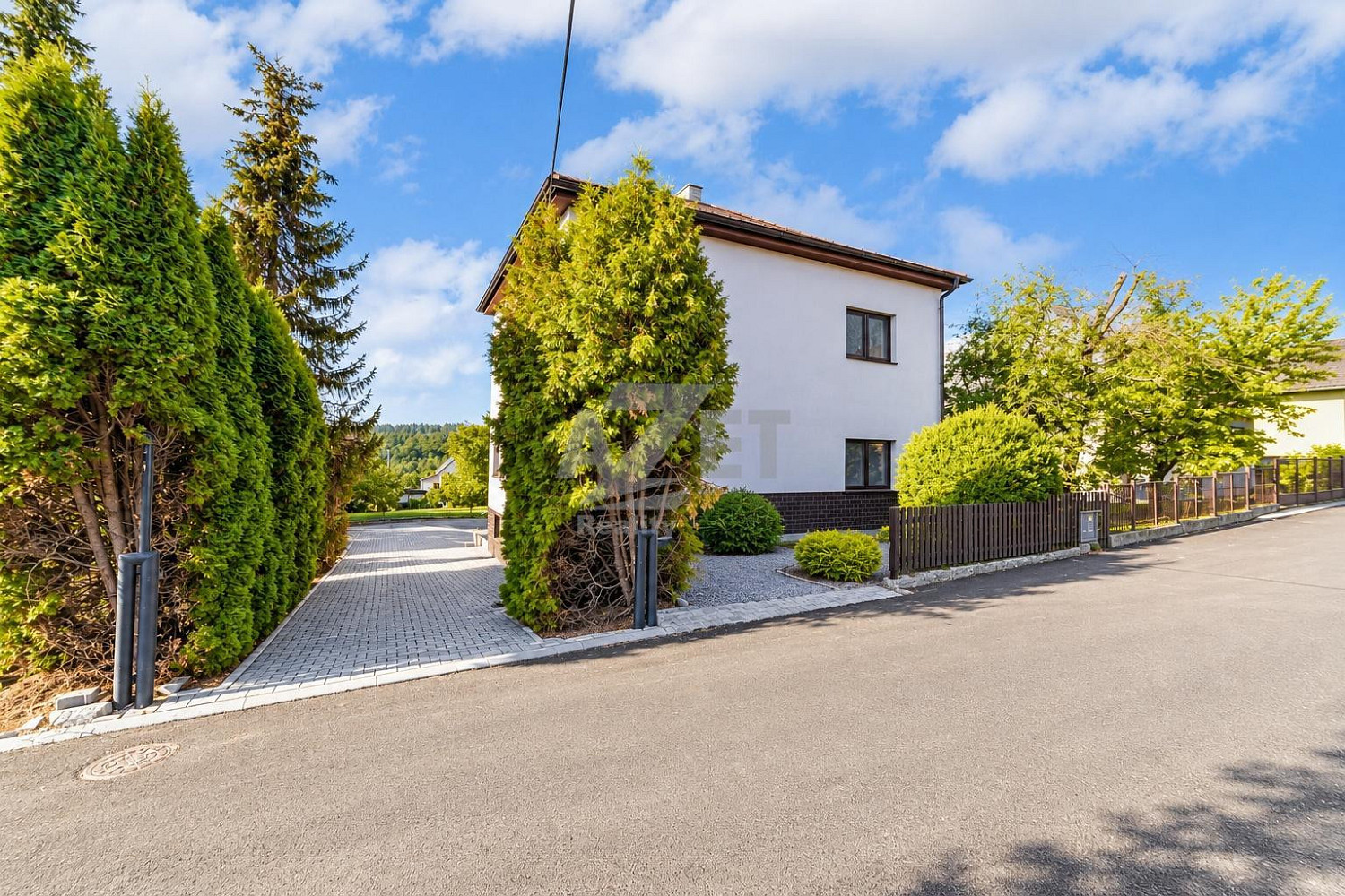 Prodej domu 420 m² s pozemkem 1 339 m² – fotografie 3