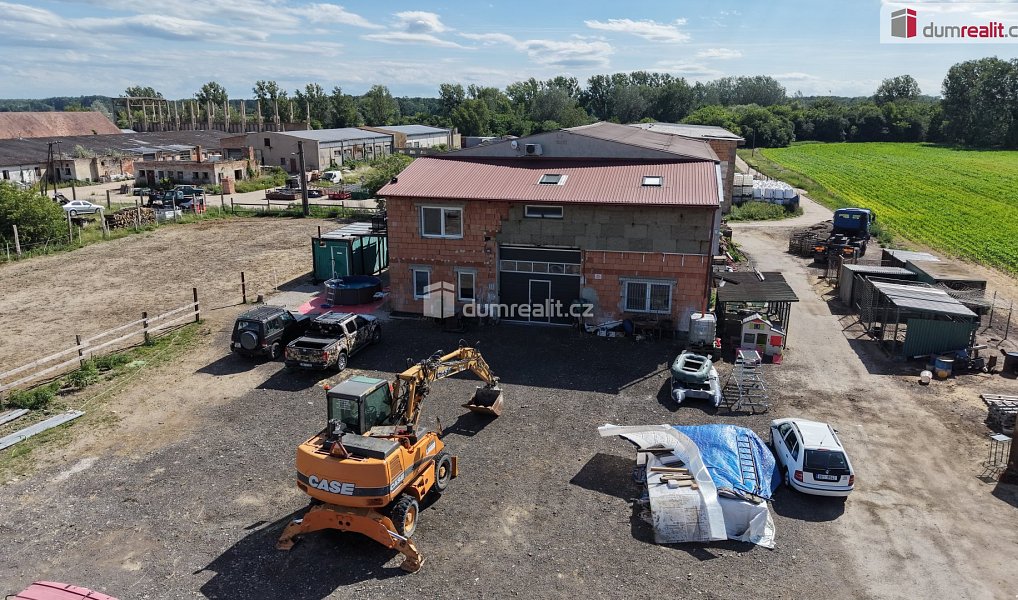 Prodej výrobních prostor 3 255 m², Lanžhot – náhled fotky 4