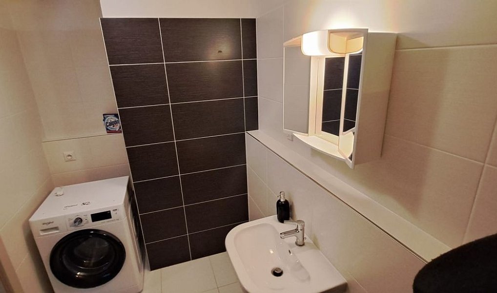 Prodej bytu 2+kk 62 m², Praha – náhled fotky 8