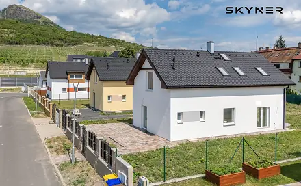 Prodej domu 130 m² s pozemkem 494 m², Žalhostice, okres Litoměřice