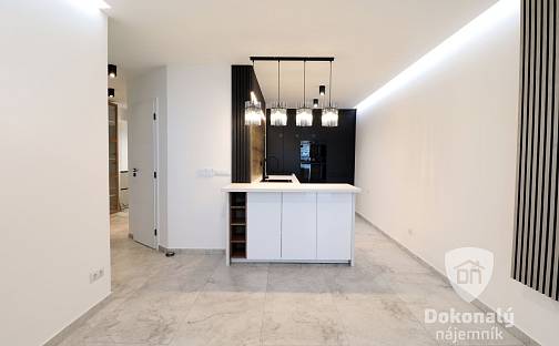 Pronájem bytu 2+kk 43 m², Kurčatovova, Praha 10 - Petrovice