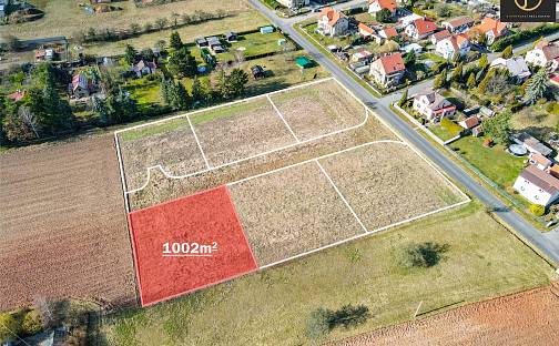 Prodej stavebního pozemku 1 002 m², Lužná, okres Rakovník