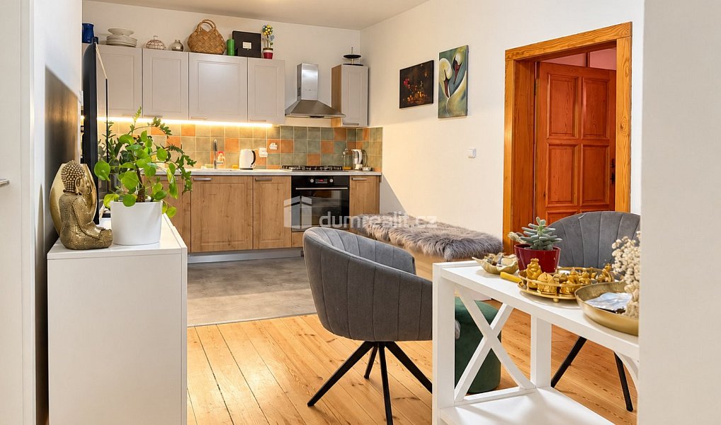 Pronájem bytu 3+1 120 m², Roudnice nad Labem – náhled fotky 3