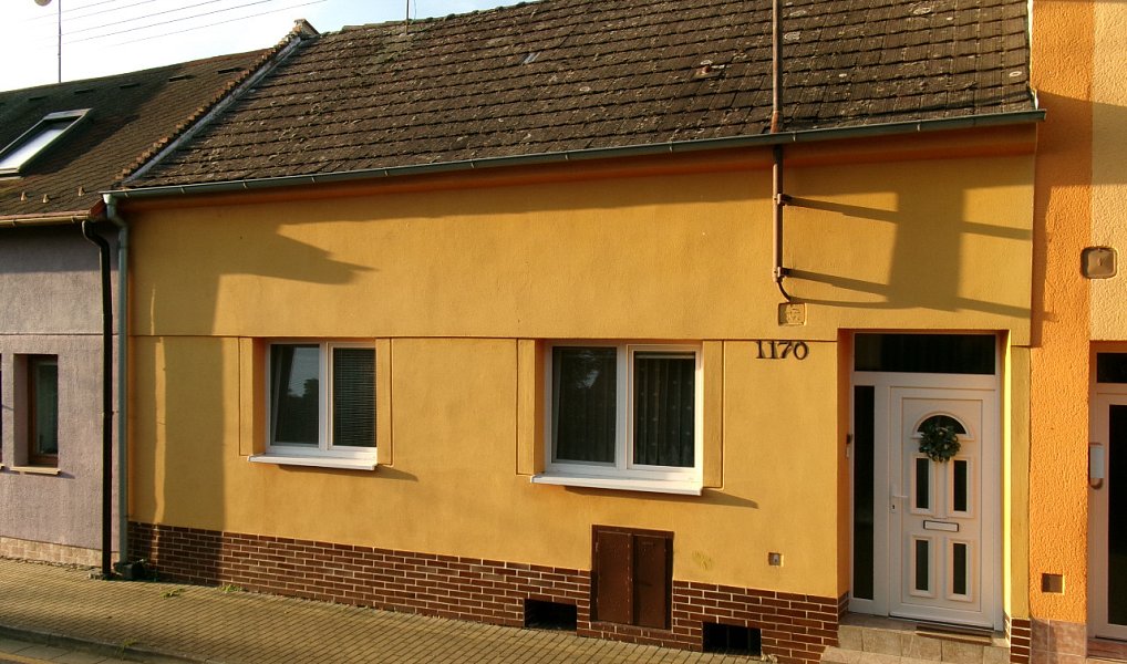 Prodej domu 105 m² s pozemkem 303 m², Staré Město – náhled fotky 2