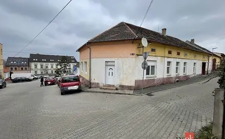 Pronájem domu 200 m² s pozemkem 431 m², Nerudova, Hořovice, okres Beroun