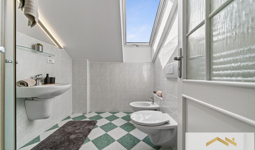 Pronájem bytu 3+kk 100 m², Praha – náhled fotky 14
