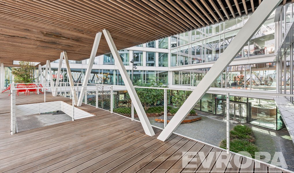 Pronájem kanceláře 648 m², Praha – náhled fotky 10