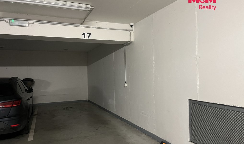 Pronájem parkovacího stání 14 m2, Zlín, ul. Zelinova, Zlín – náhled fotky 4
