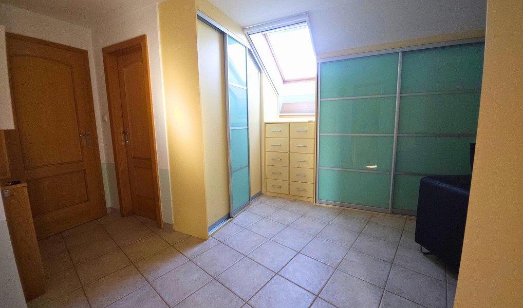 Prodej domu 400 m² s pozemkem 192 m², Uherské Hradiště – náhled fotky 15
