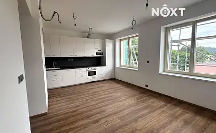 Pronájem bytu 3+kk 84 m²