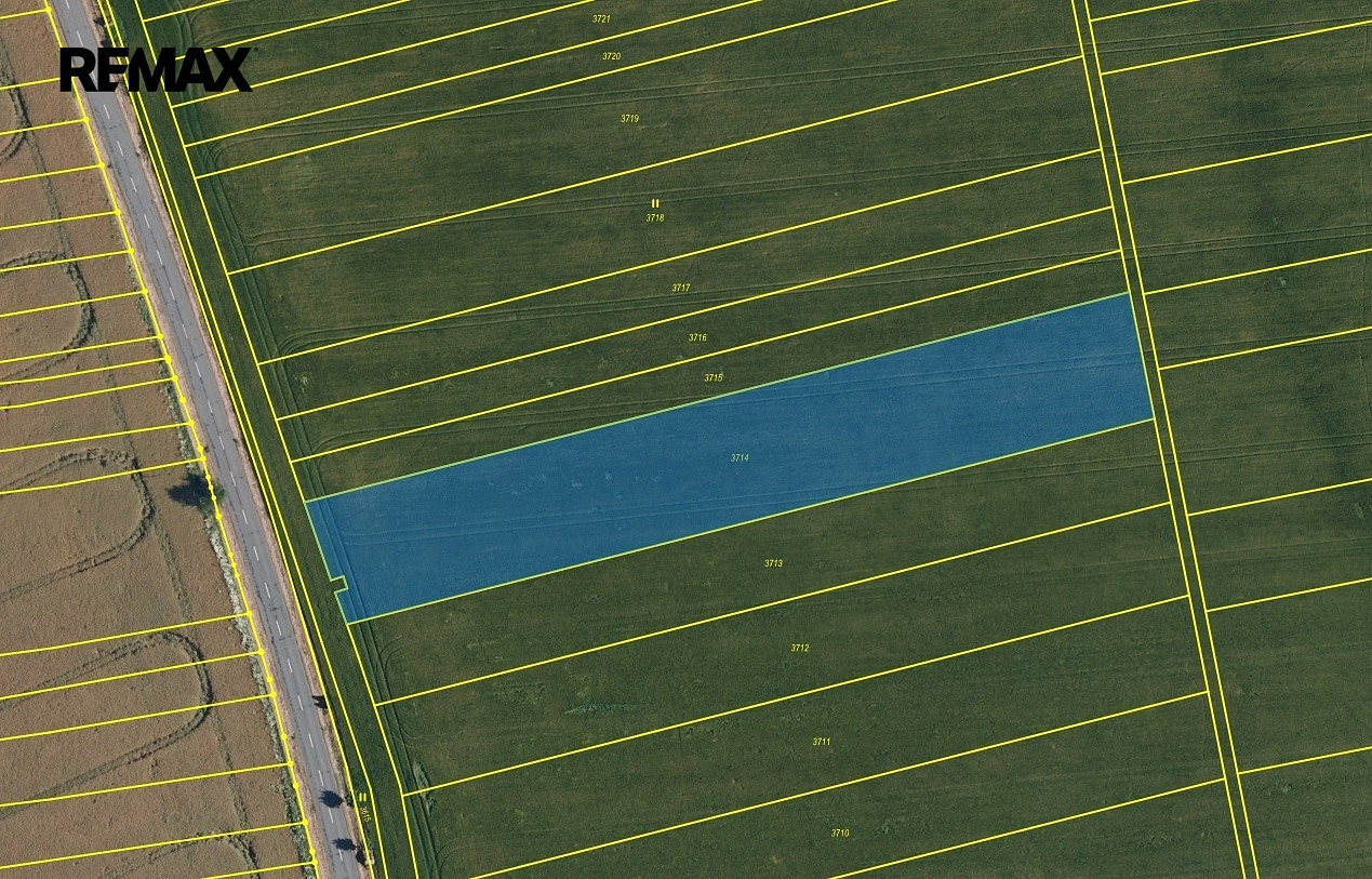 Prodej pole 5 795 m²
