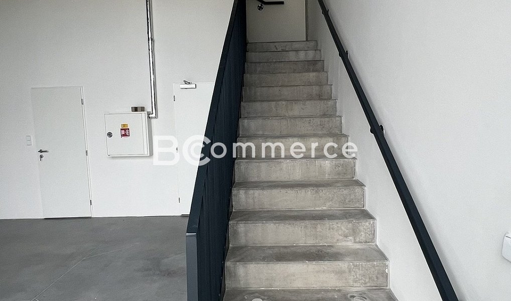 Pronájem skladovacích prostor 470 m², Brno – náhled fotky 8