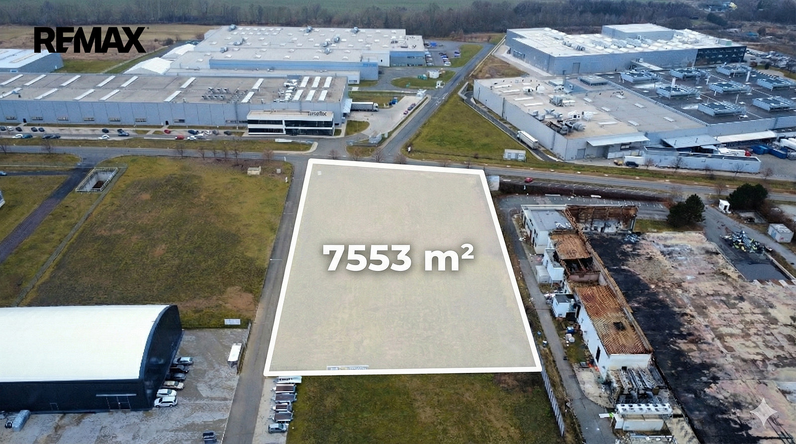 Prodej komerčního pozemku 7 553 m²