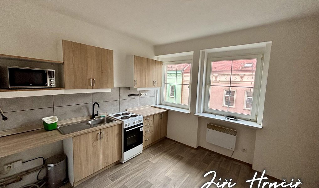 Prodej bytu 2+1 50 m², Sokolov – náhled fotky 4