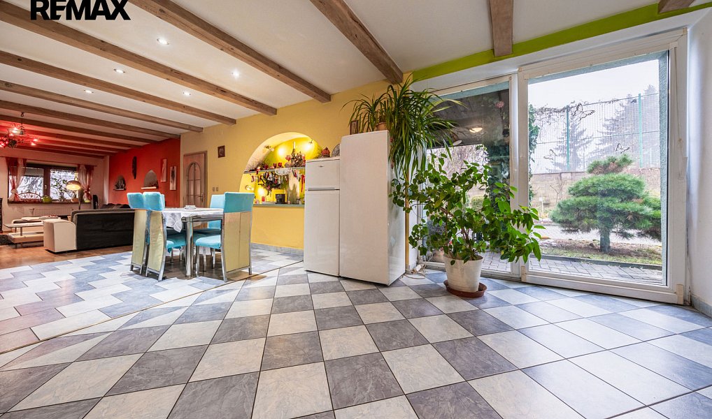Prodej domu 350 m² s pozemkem 1 872 m², Spořice – náhled fotky 10