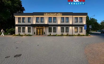 Prodej obchodních prostor 425 m², Třinec - Staré Město, okres Frýdek-Místek