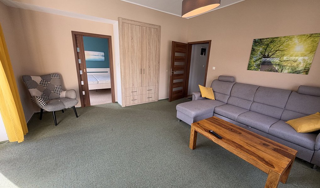 Pronájem bytu 2+1 87 m², Rožnov pod Radhoštěm – náhled fotky 6