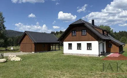 Prodej domu 187 m² s pozemkem 2 125 m², Srní, okres Klatovy