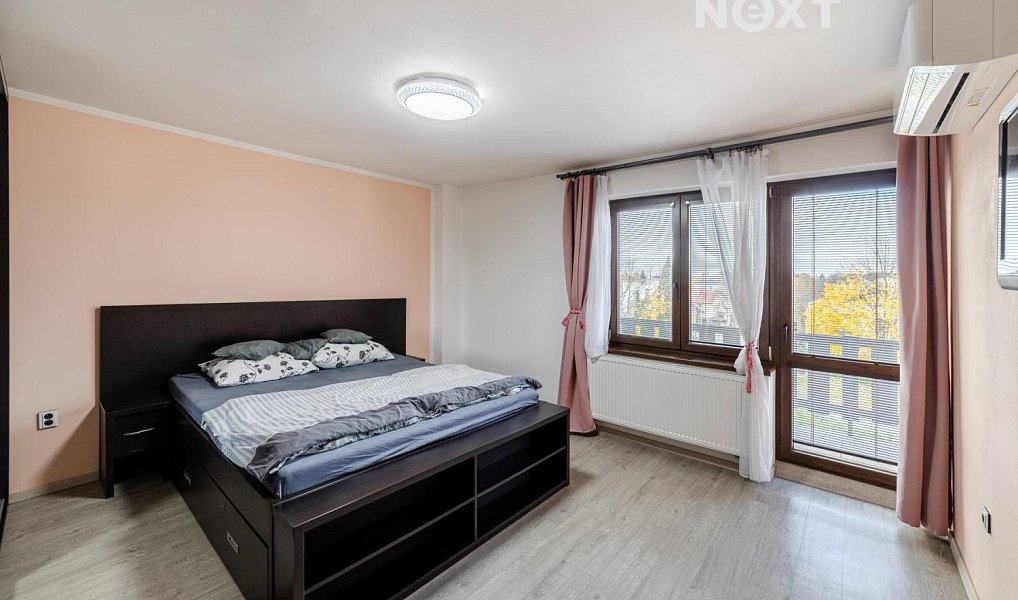 Prodej bytu 3+1 110 m², Praha – náhled fotky 10