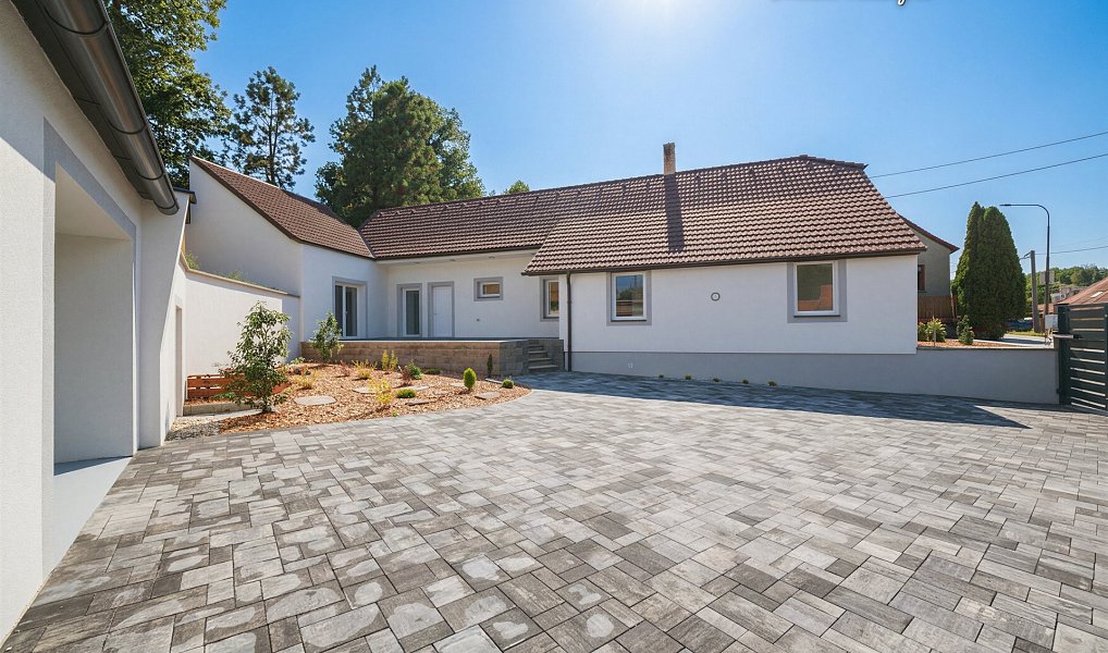 Prodej domu 95 m² s pozemkem 727 m², Jemnice – náhled fotky 2