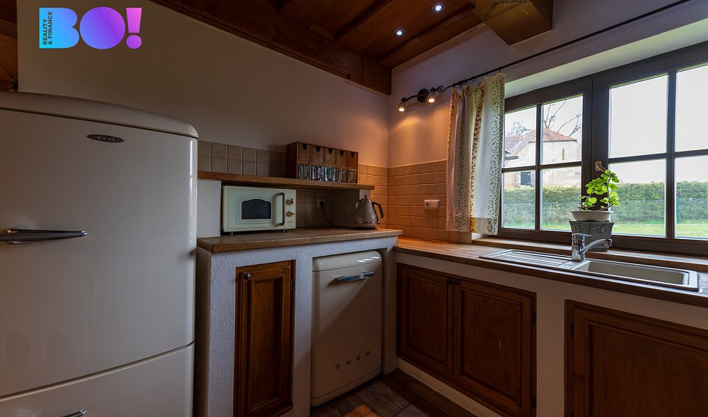 Prodej domu 221 m² s pozemkem 526 m², Kájov – náhled fotky 9