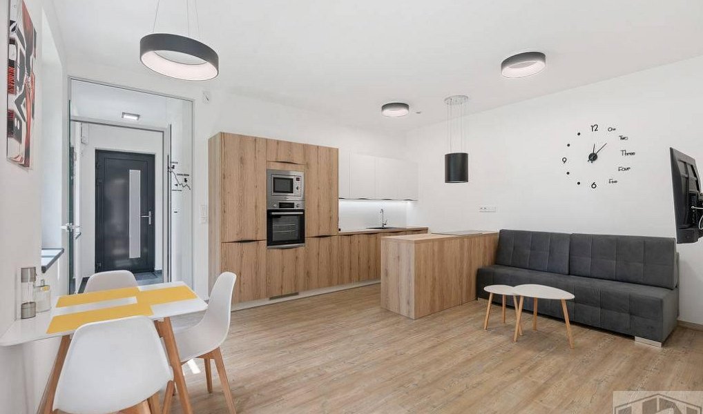 Prodej bytu 2+kk 50 m², Bedřichov – fotka 1 z 25