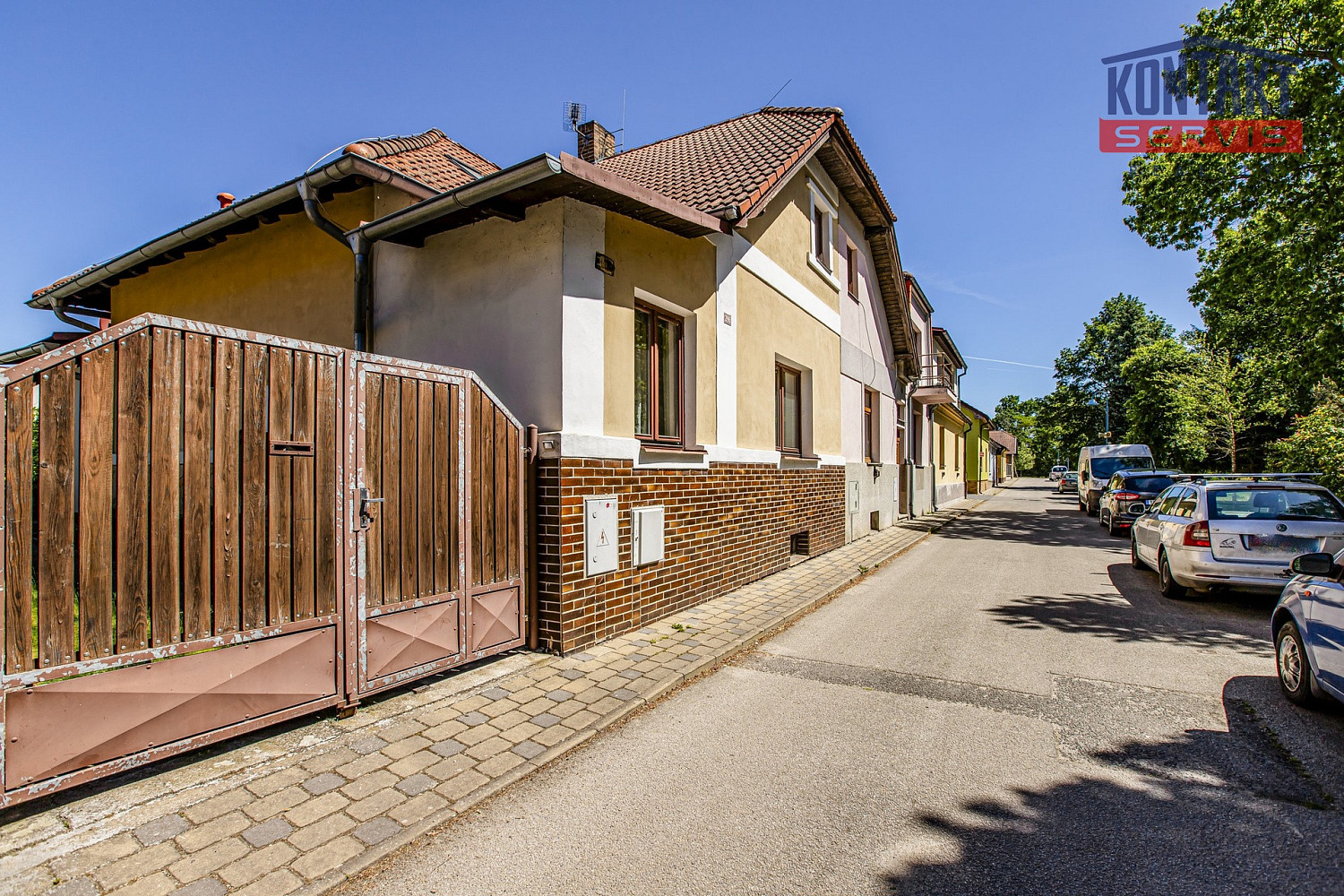 Prodej domu 145 m² s pozemkem 492 m² – fotografie 2