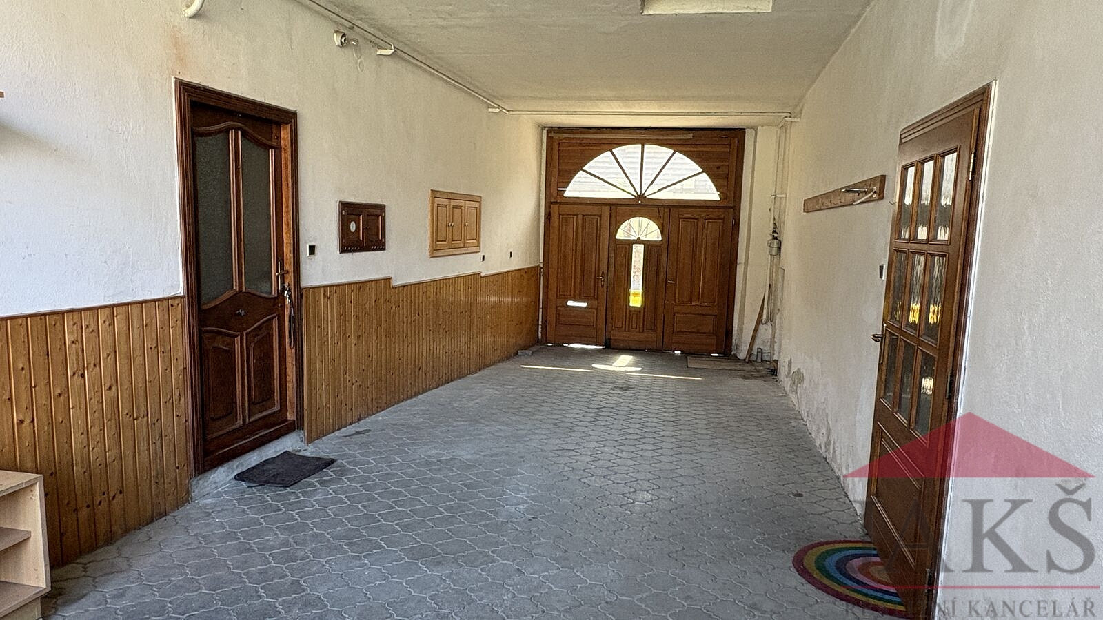 Prodej domu 200 m² s pozemkem 808 m² – fotografie 4