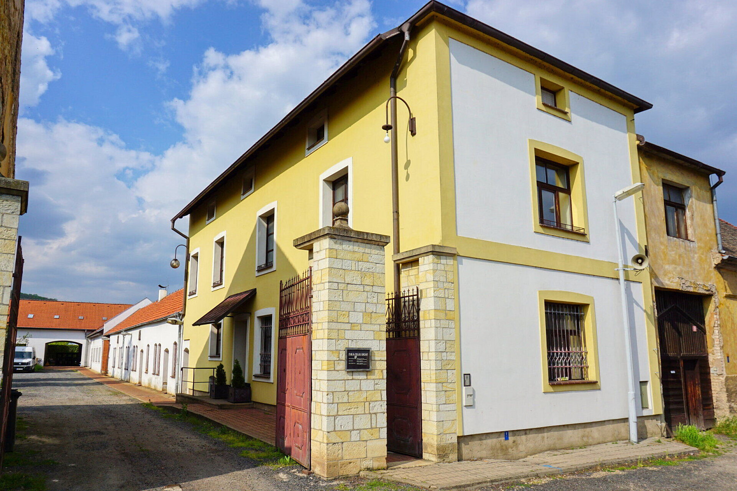 Prodej skladovacích prostor 3 501 m² – fotografie 2