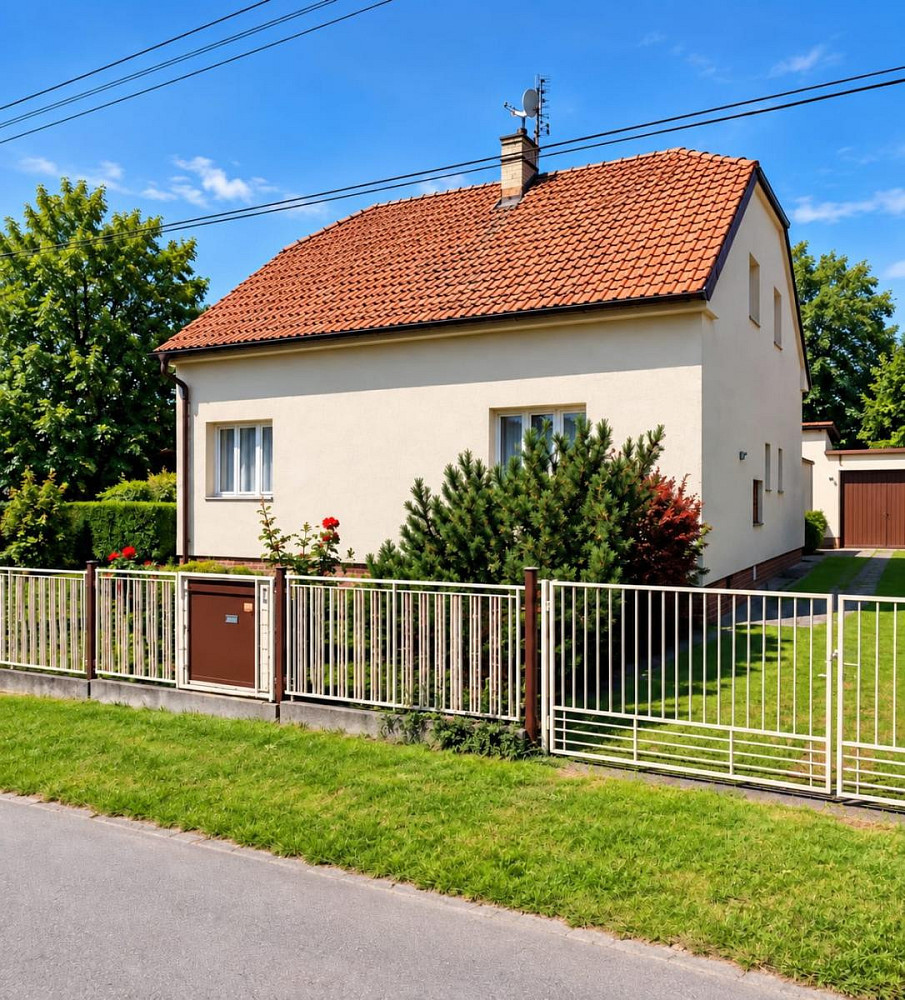 Prodej domu 140 m² s pozemkem 1 260 m² – fotografie 2
