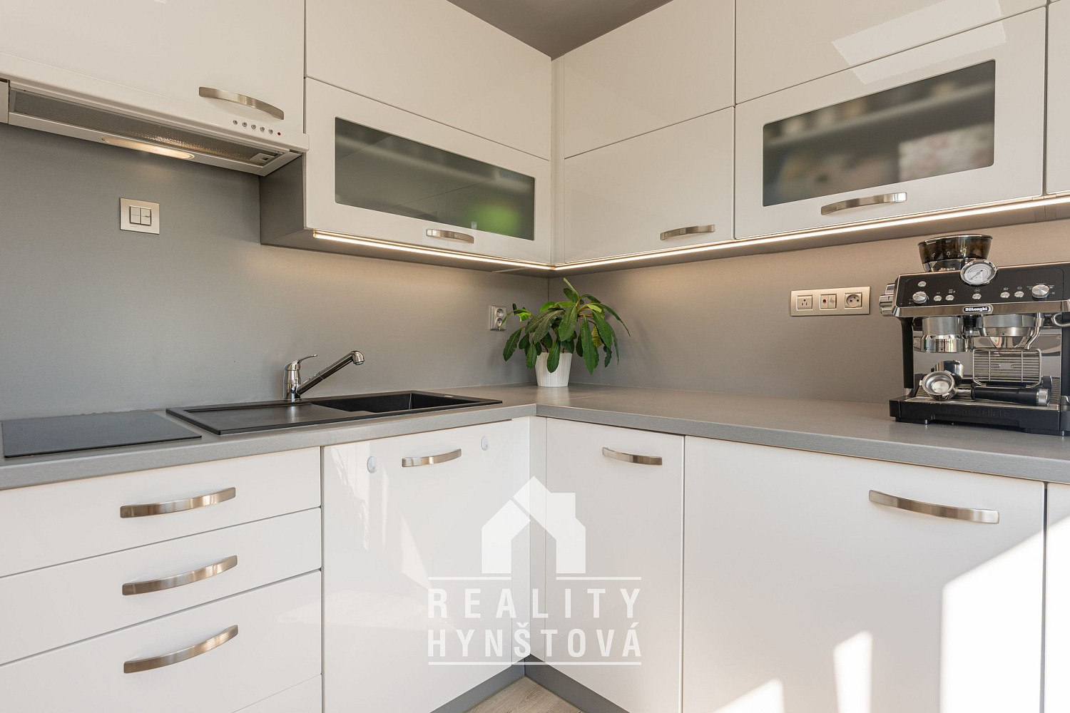 Prodej bytu 1+1 29 m² — photo 3